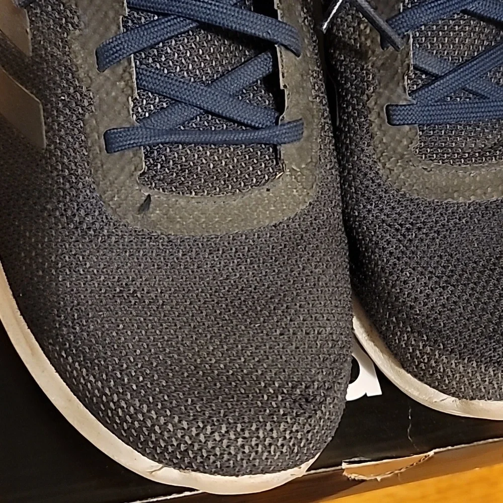 Adidas Cloud Foam mens size 12 - Picture 3 of 15